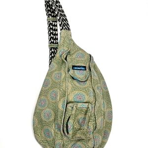 KAVU Women's Green Blue Floral Rope Sling Bag Limited Edition